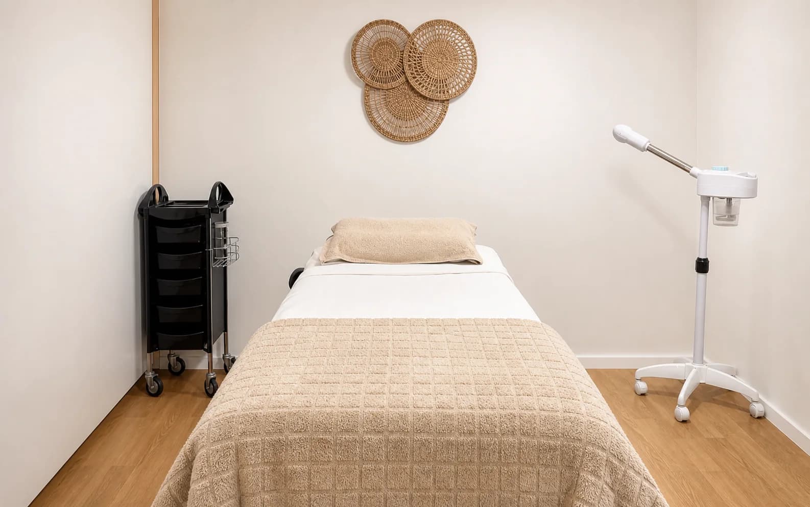 Det autentiske behandlingsrum hos SKINNE Klinik Aura